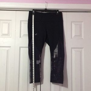 Cropped workout pants